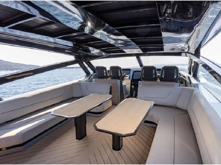 Superyacht Luxury